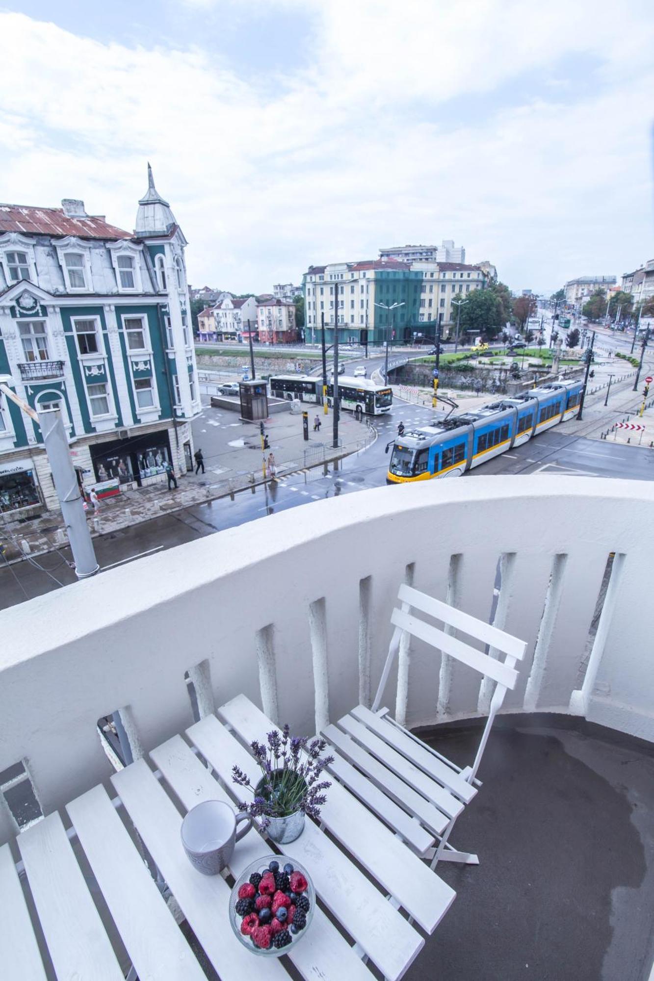 Lion's Bridge Boutique 2bdrm Apt, Center Gem Daire